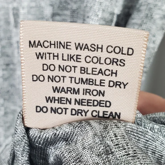 Philosophy NWT silver square patterned tunic top - Picture 5 of 6